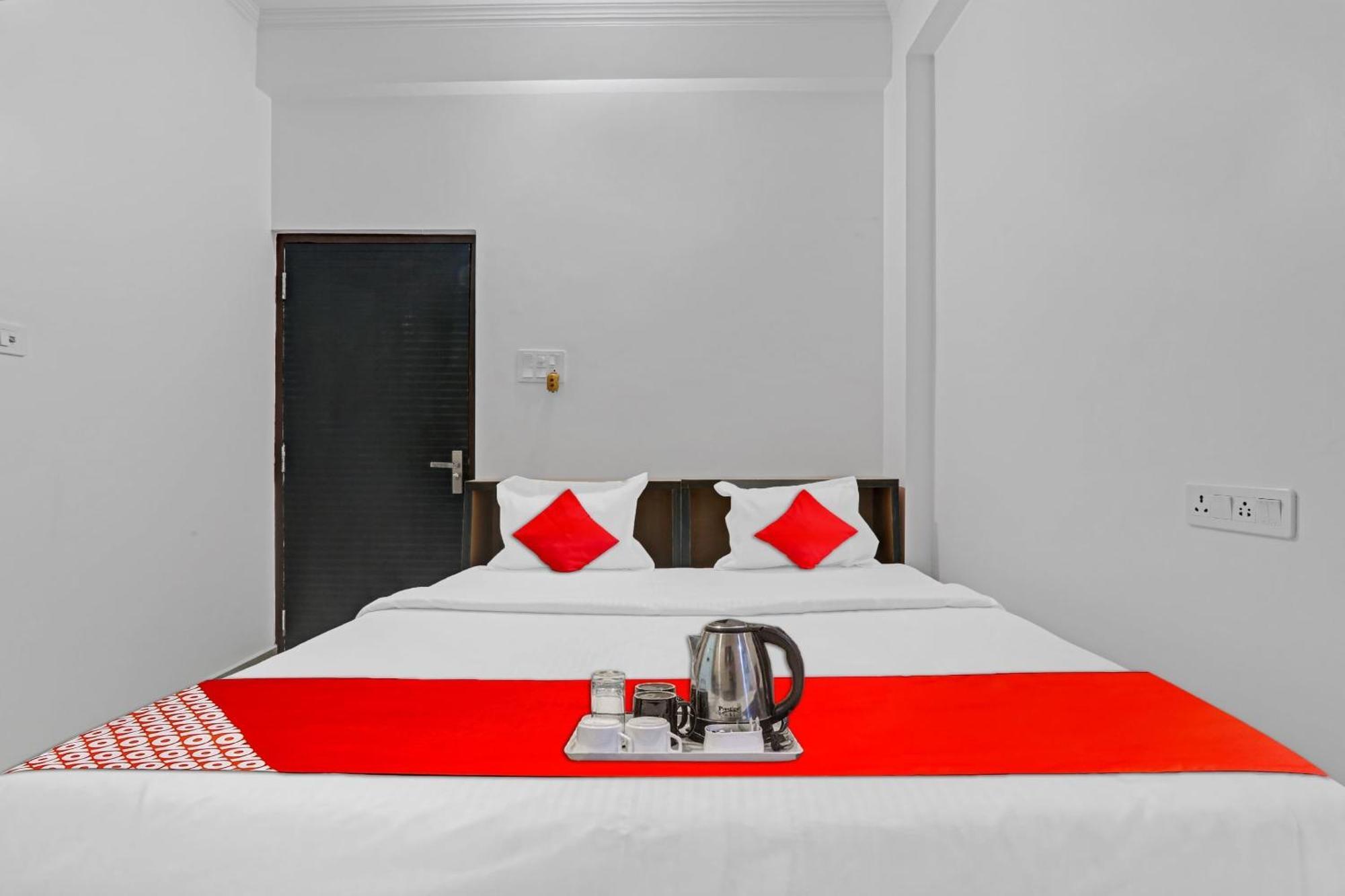 Hotel O Sai Galaxy Hotel & Restaurant Kánpur Kültér fotó