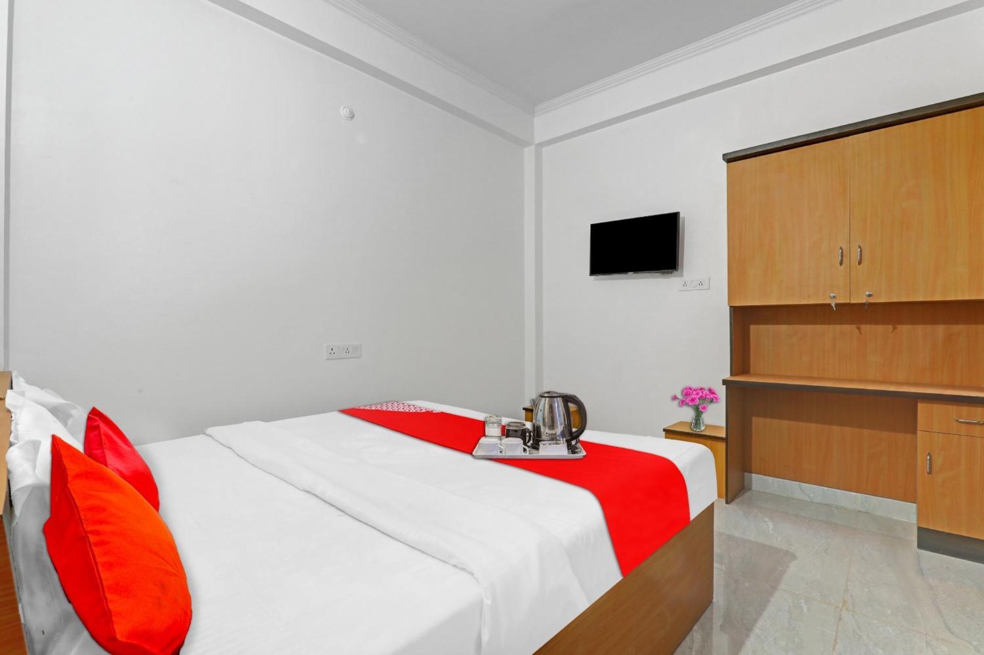 Hotel O Sai Galaxy Hotel & Restaurant Kánpur Kültér fotó