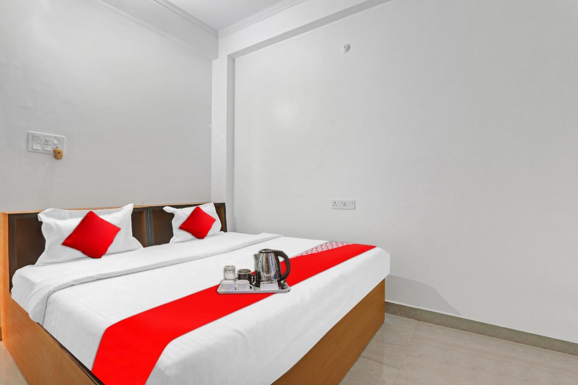 Hotel O Sai Galaxy Hotel & Restaurant Kánpur Kültér fotó