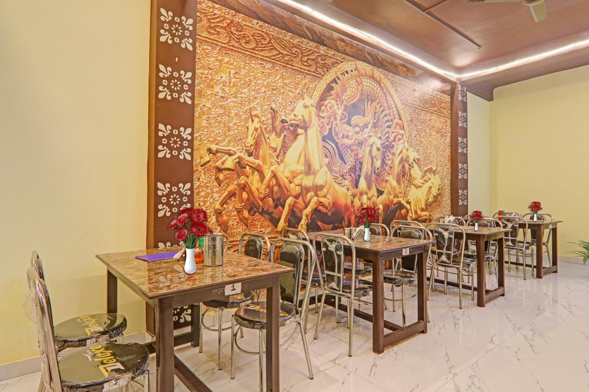 Hotel O Sai Galaxy Hotel & Restaurant Kánpur Kültér fotó